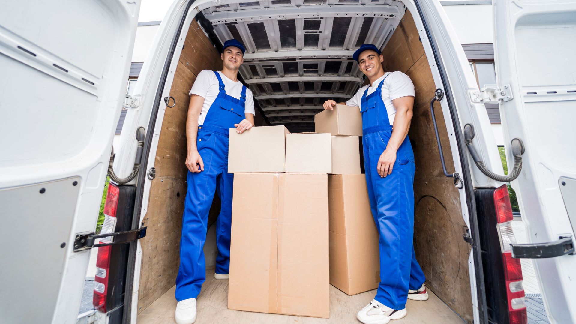 Building Only Allows Moves from 10–3 PM? Here’s What Movers and Packers NJ Are Saying